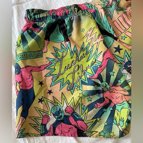 TOP Man - Sz L - Bathing Suit - Lucha Libre Graphic - Picture 7 of 8